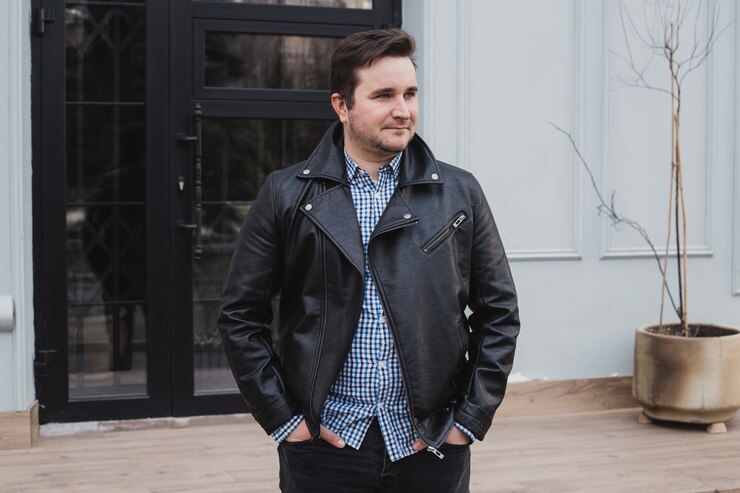 10 Best Leather Jackets For Plus Sizes For Men